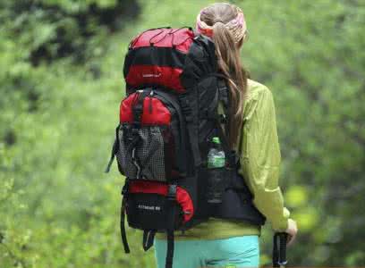 上海商務禮品登山包定制需要考慮哪些方面？